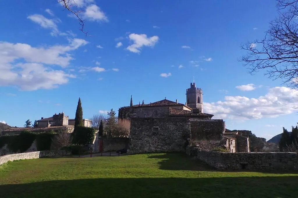 Holiday home Maison Familiale Du Clos Saint Roch Viviers