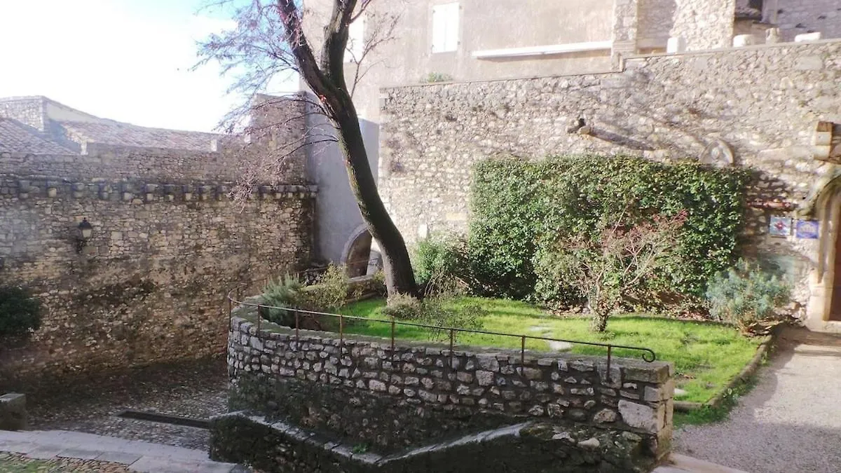 Maison Familiale Du Clos Saint Roch Viviers Holiday home